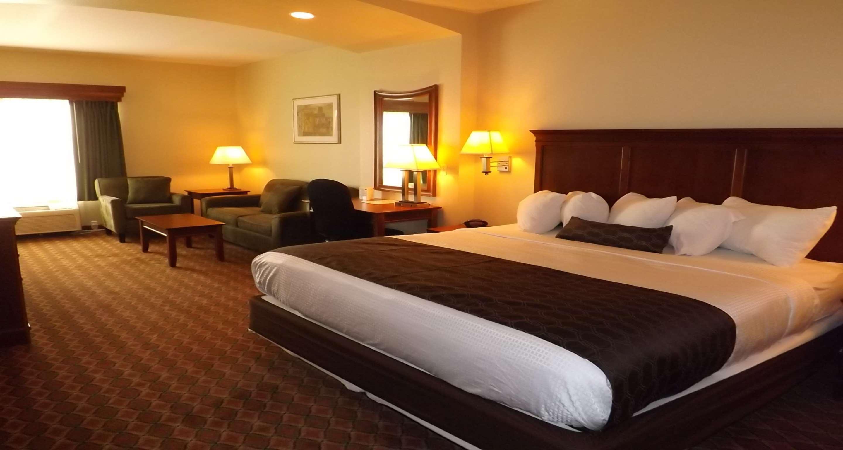 Best Western Plus Midamerica Hotel Mascoutah Dış mekan fotoğraf