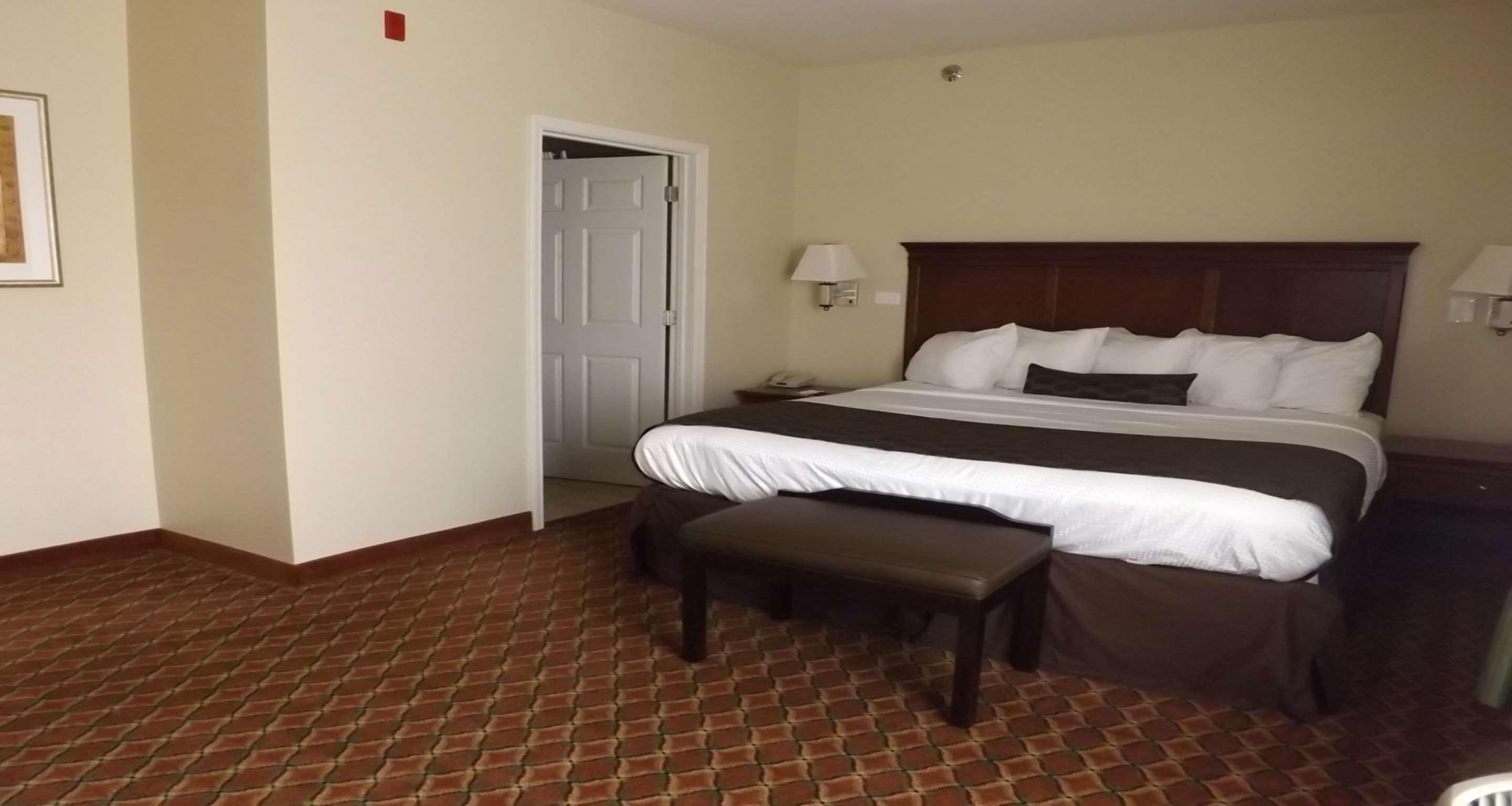 Best Western Plus Midamerica Hotel Mascoutah Dış mekan fotoğraf
