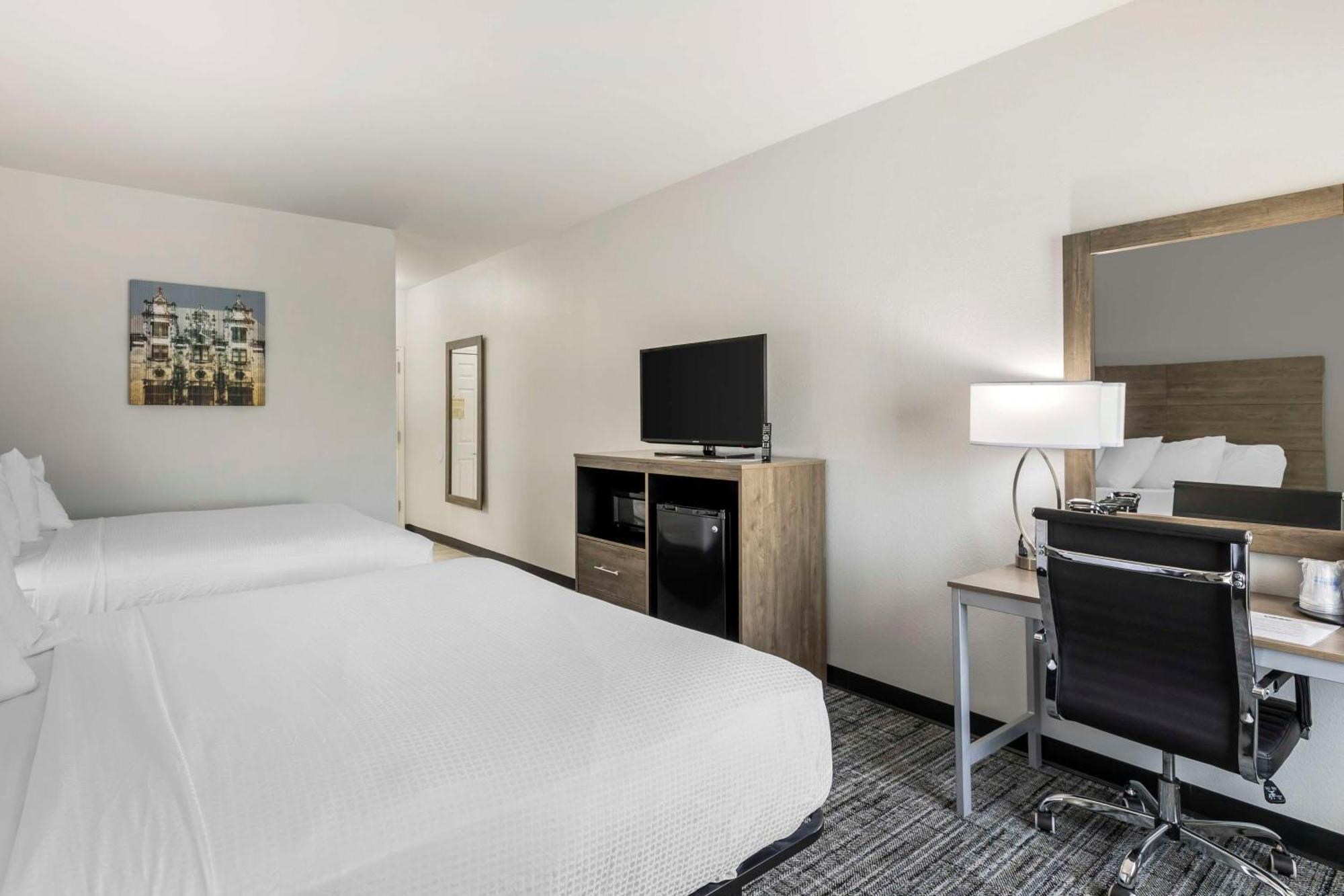Best Western Plus Midamerica Hotel Mascoutah Dış mekan fotoğraf