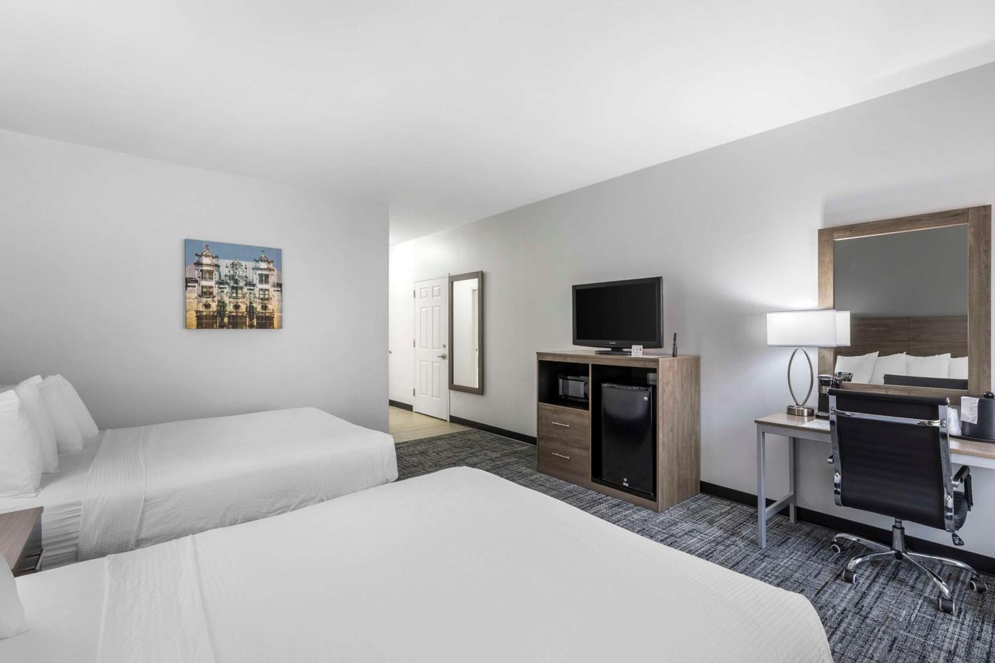Best Western Plus Midamerica Hotel Mascoutah Dış mekan fotoğraf
