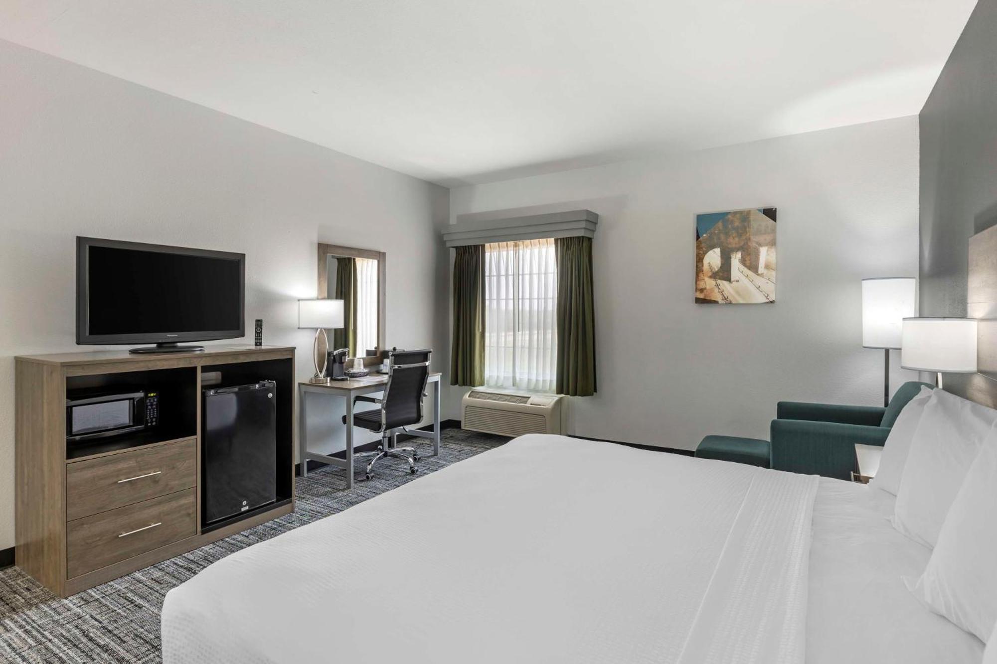 Best Western Plus Midamerica Hotel Mascoutah Dış mekan fotoğraf