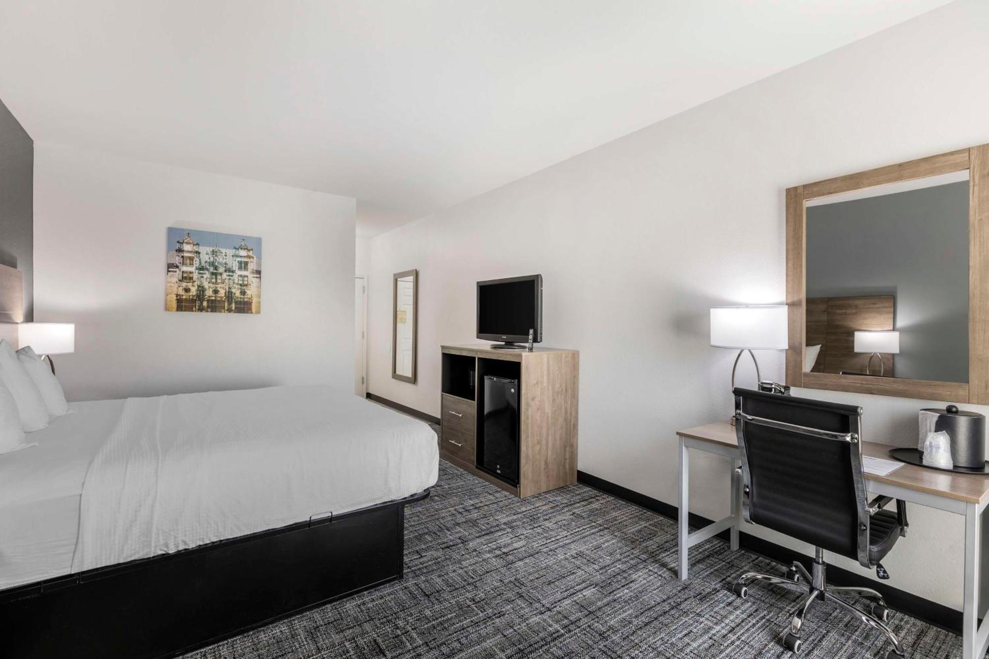Best Western Plus Midamerica Hotel Mascoutah Dış mekan fotoğraf